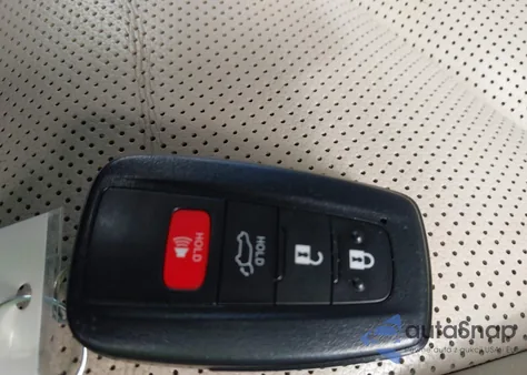 2020 Toyota Highlander Limited z USA, uszkodzony, nr VIN 5TDDZRBH9LS004046